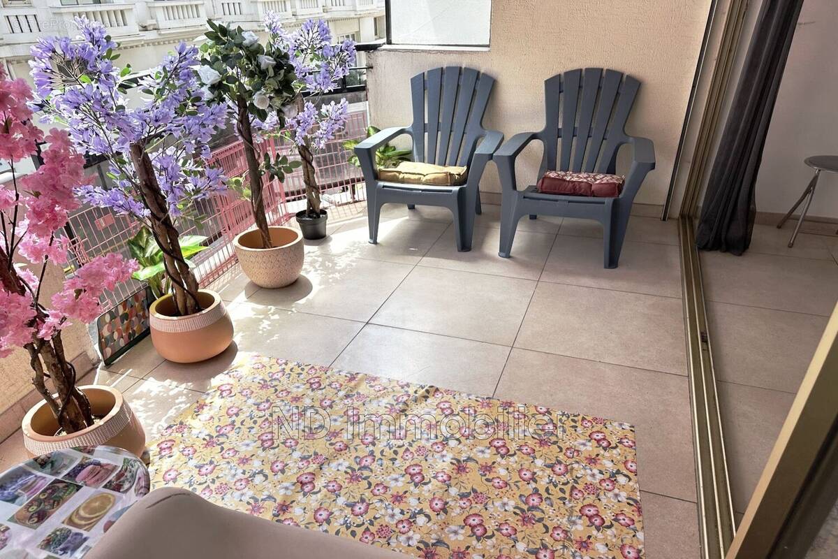 Appartement à CANNES