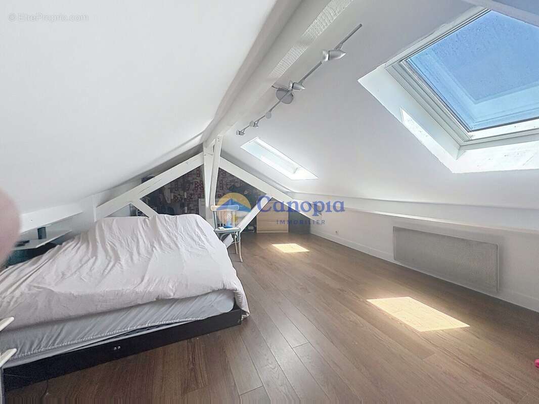 Appartement à CACHAN