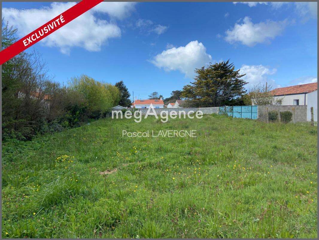 Exclusivité megAgence - Terrain constructible - Saint-Hilaire-de-Riez - Quartier Les Caillaudières - 400 mètres de la mer - photo 2