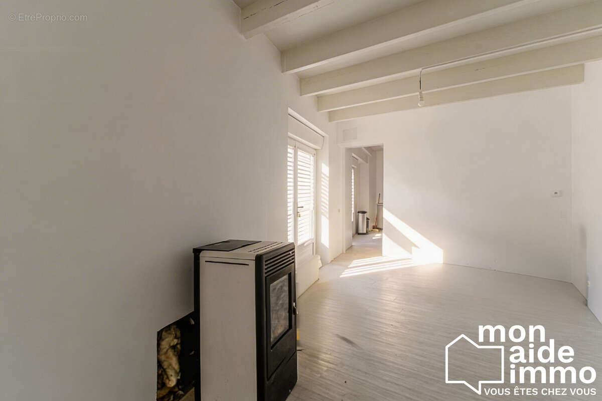 Maison à CIRE-D'AUNIS