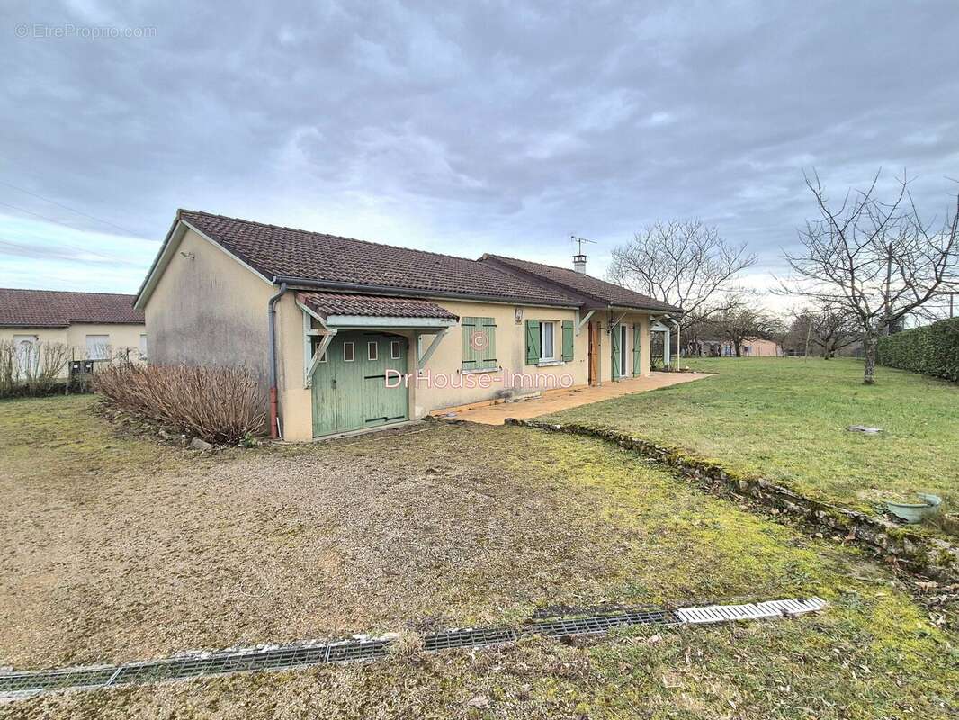Maison 91 m² à Prety  - photo 9