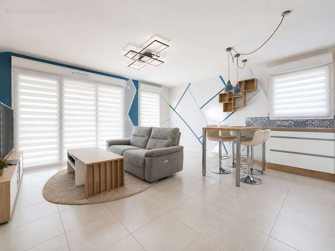 Appartement à AYSE