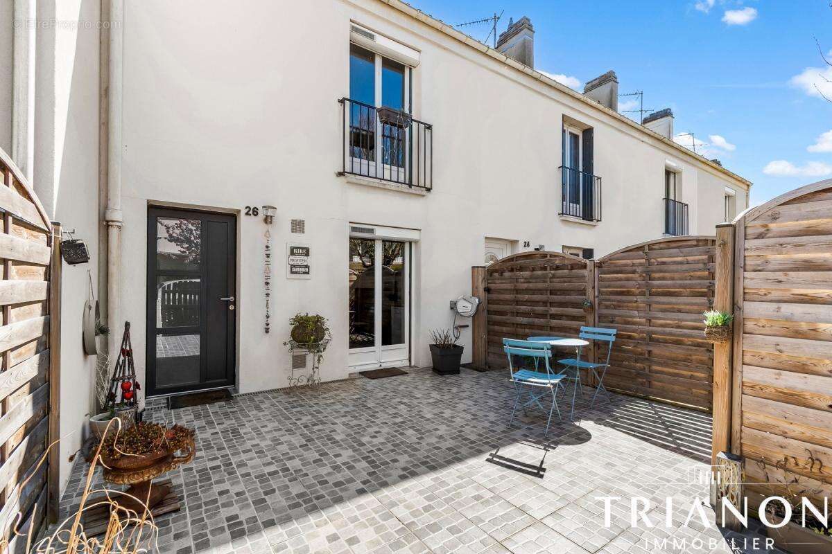 Maison à VILLEPREUX