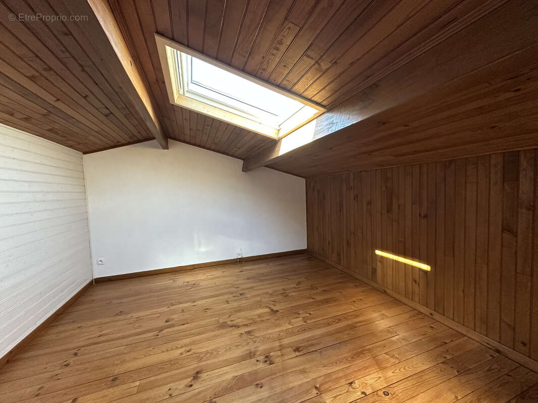 Maison à LA BARDE
