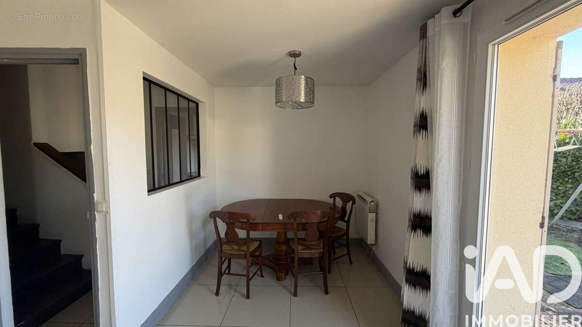 Photo 2 - Maison à LUZARCHES