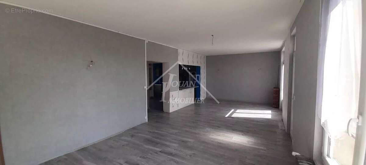 Maison à SAINT-POURCAIN-SUR-SIOULE