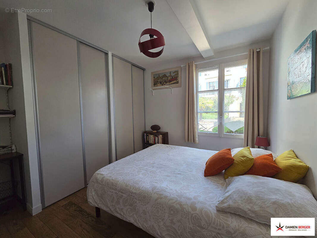 La Rochelle - Vieux port - Appartement T4. - photo 11
