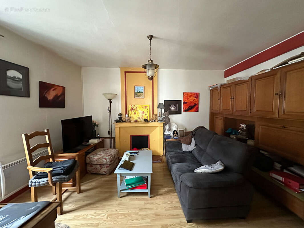 Appartement à MARENNES