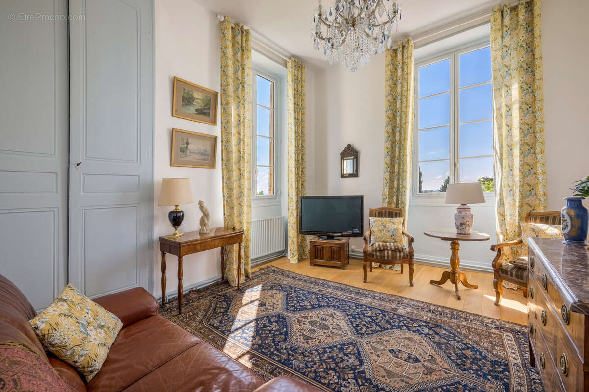 Maison à SAINT-DIDIER-AU-MONT-D'OR