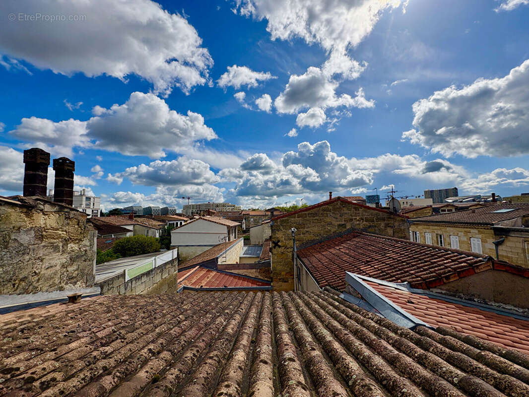 Appartement à BORDEAUX