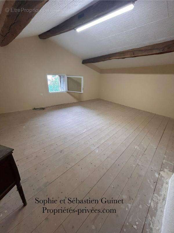 Maison Saint Juire Champgillon 6 pièce(s) 123 m2 - photo 11