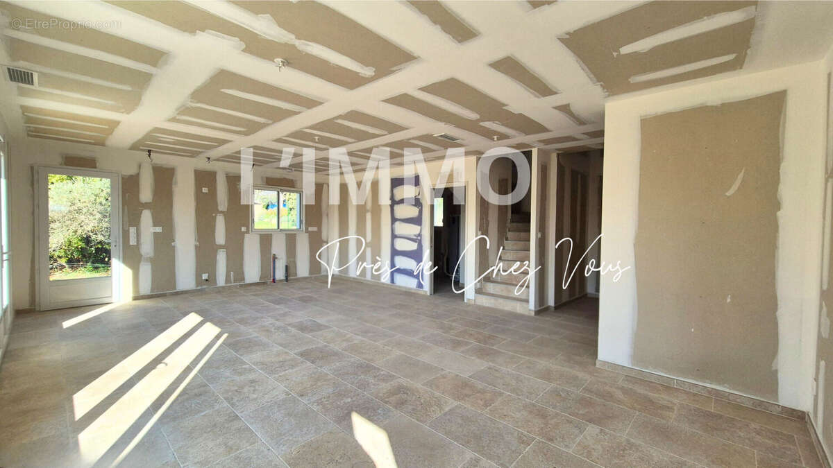 Maison à LA BOUILLADISSE