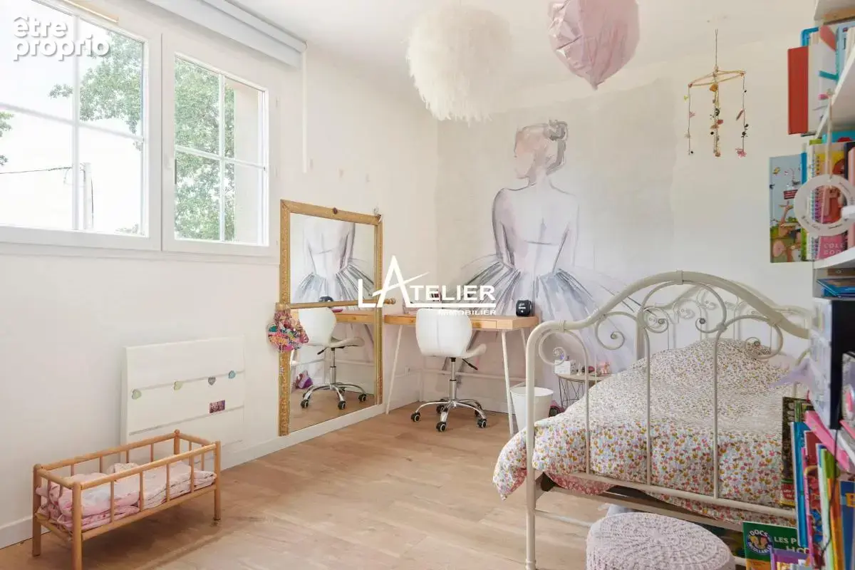 Maison rénovée de 150 m² – 5 chambres – terrain 950 m² - photo 15