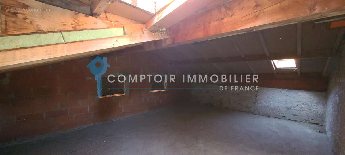 Dpt Haute Garonne 31 - A vendre Saint-Gaudens 31800 -Maison à finir de 132 m2 sur 3 niveaux + 69 m2 et un gara - photo 5