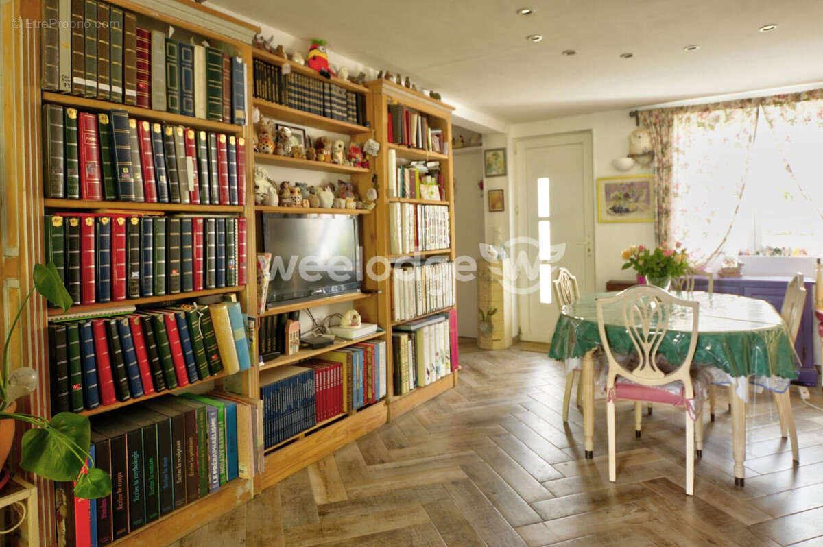 Maison à MEZIDON-CANON