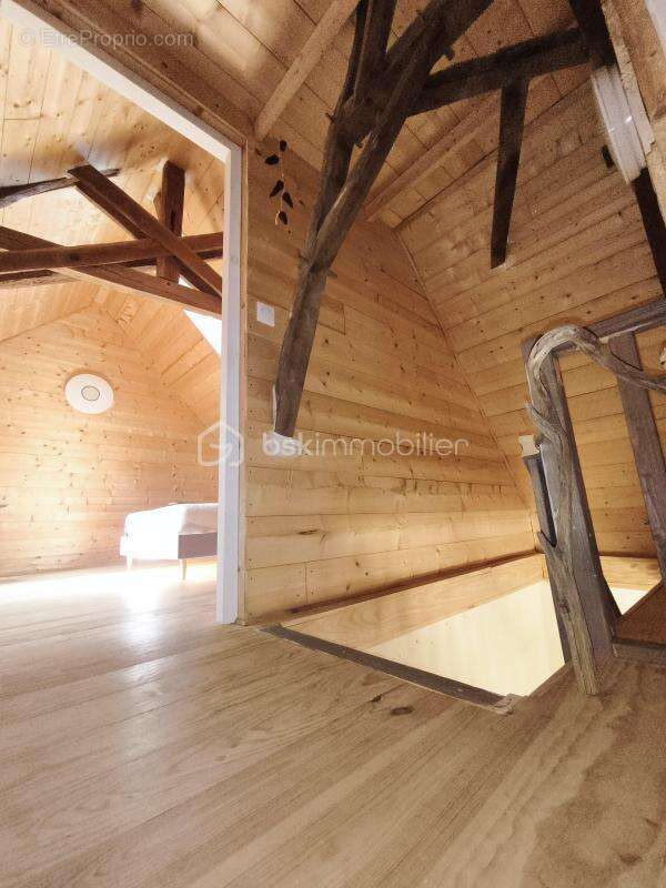 Maison à AURIONS-IDERNES