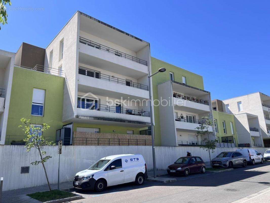 Appartement à JUVIGNAC