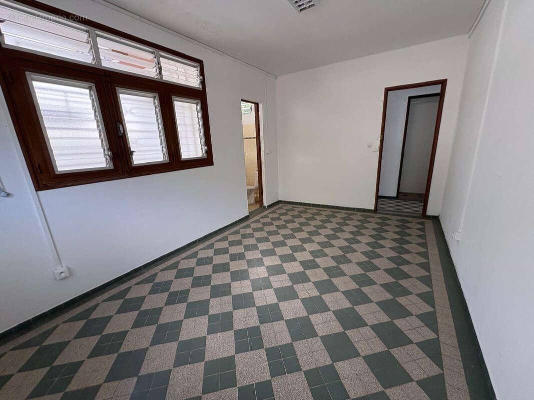 Maison à SCHOELCHER