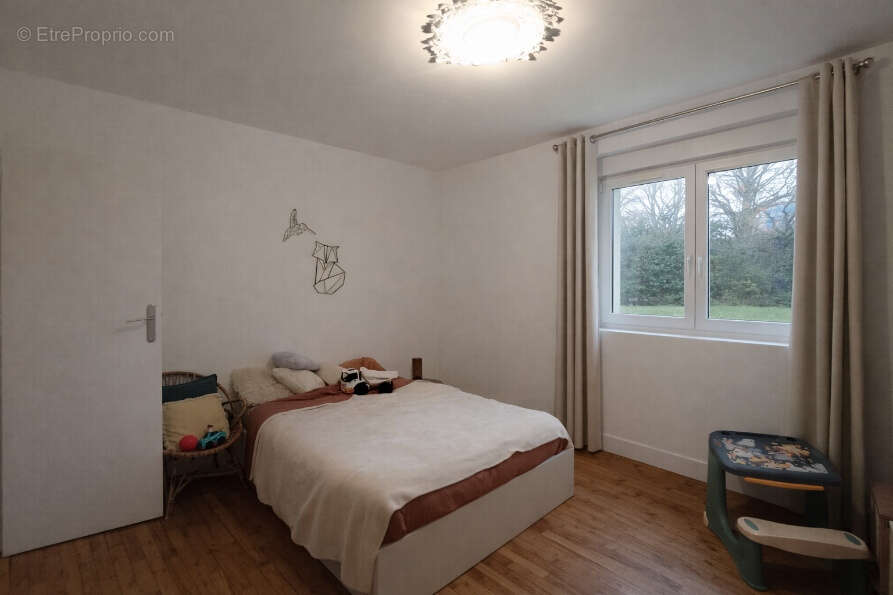 Maison à PLOUGUERNEAU