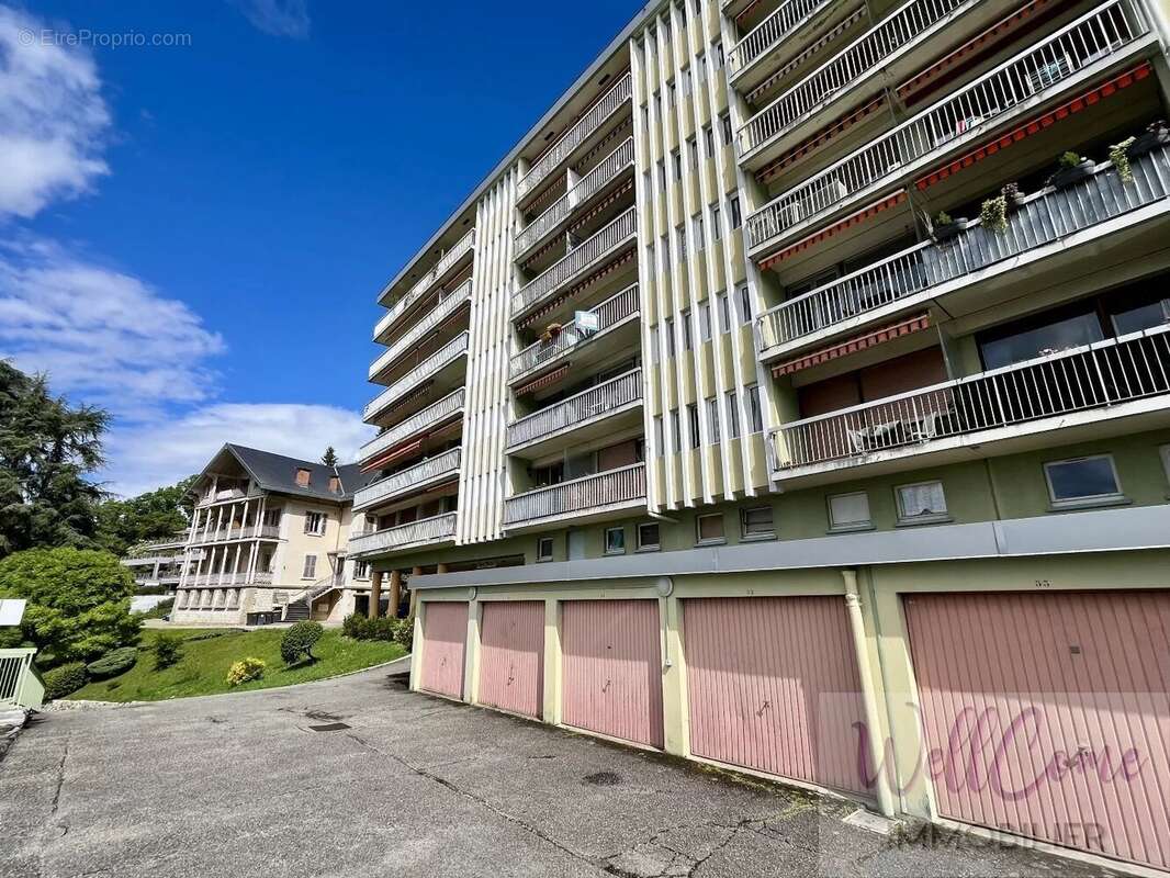 Appartement à AIX-LES-BAINS