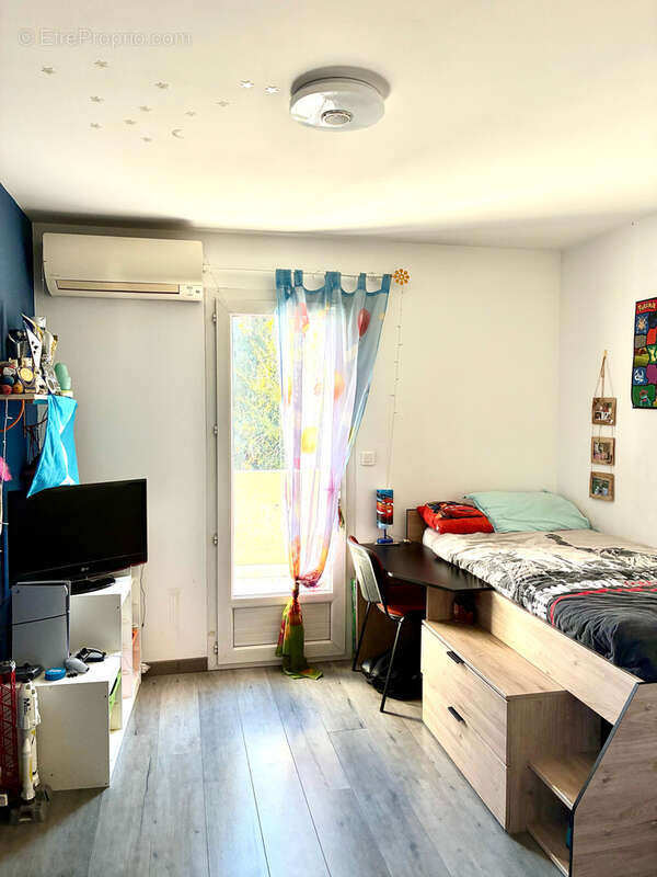 Appartement à MARSEILLE-11E