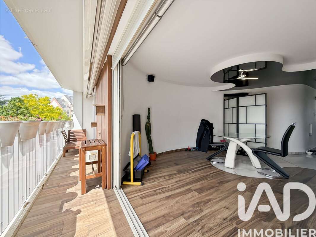 Photo 3 - Appartement à LAVAL