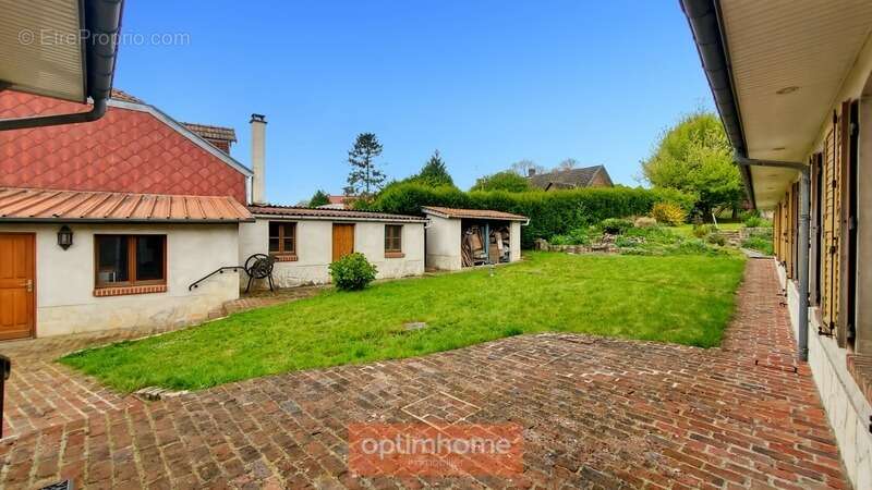 Maison à BERNEVILLE