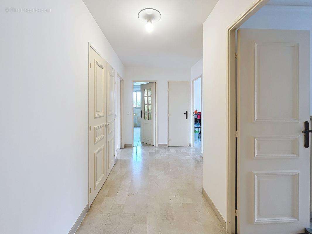 Appartement à CAGNES-SUR-MER