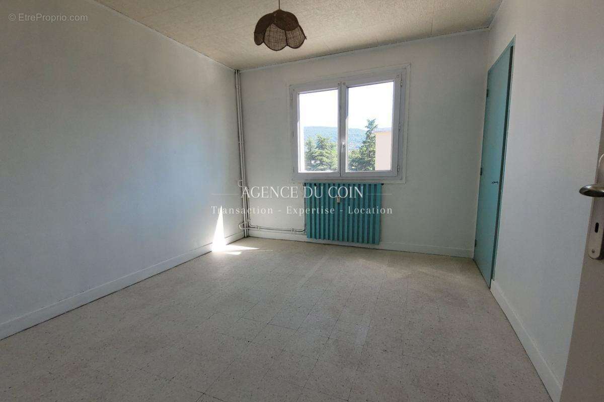 Appartement à DRAGUIGNAN