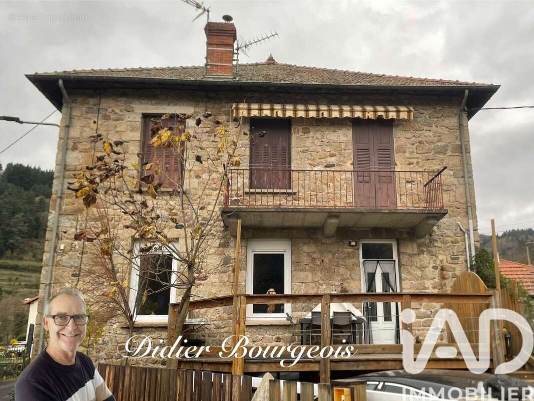 Photo 9 - Appartement à SAINT-MARTIN-DE-VALAMAS