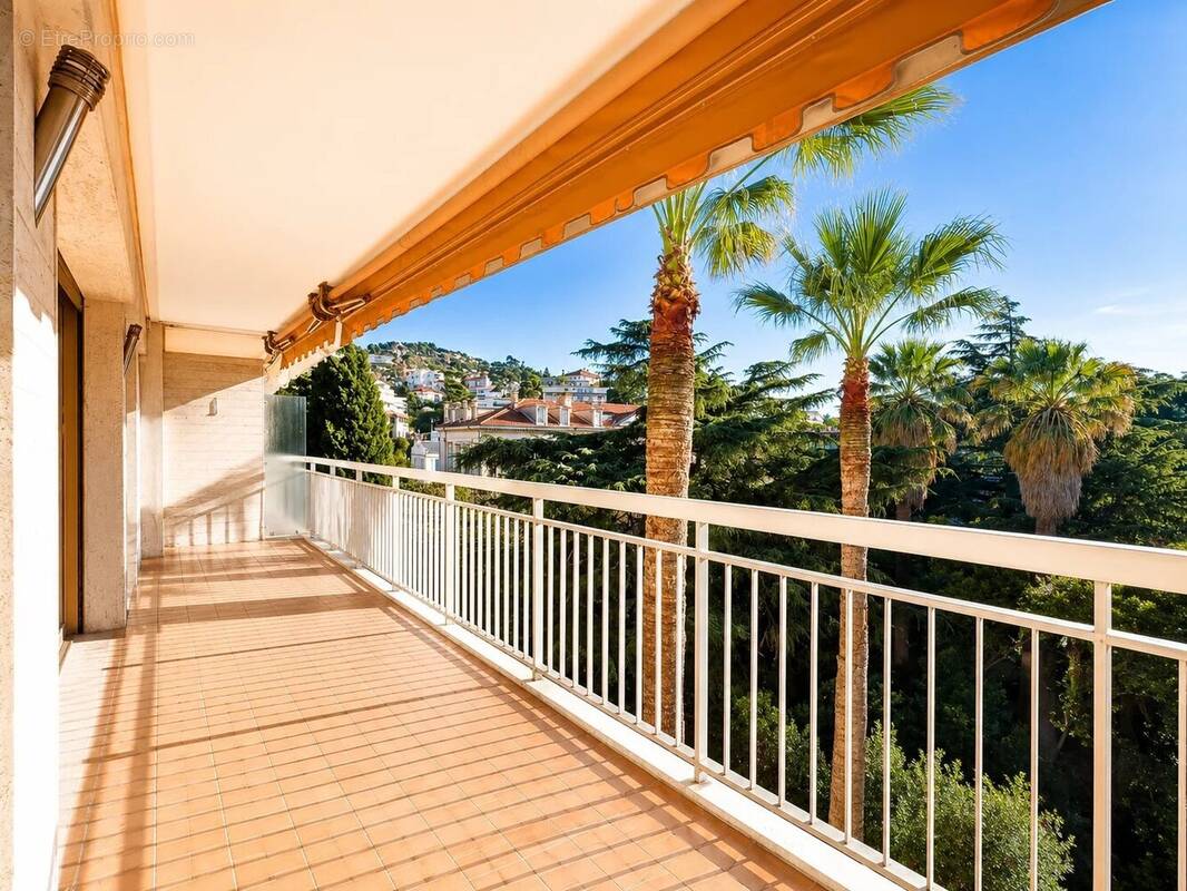 Appartement à CANNES