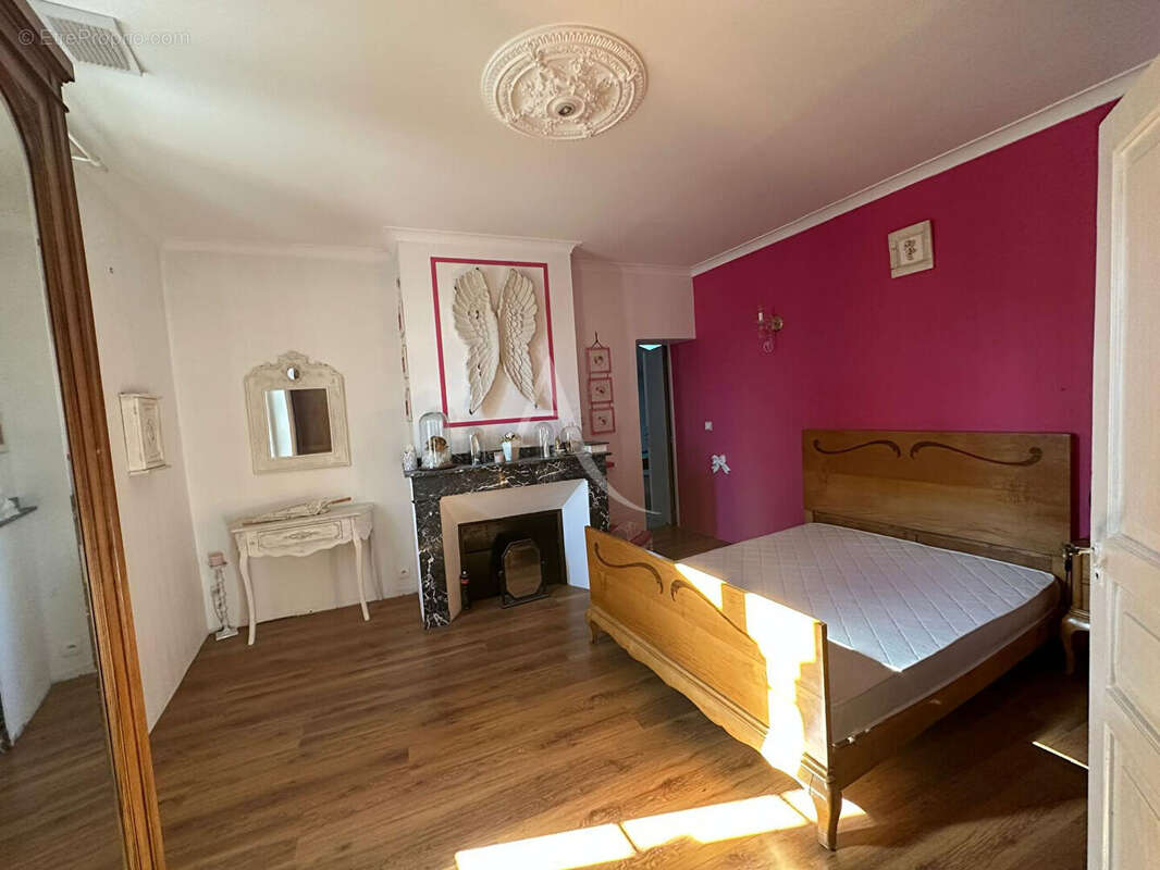 TOULOUSAINE  T6  255m² avec piscine  et salle de cinéma - photo 18