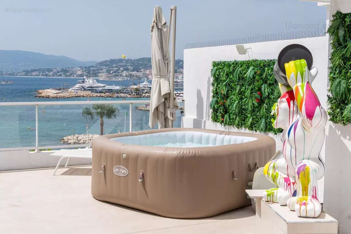 Exclusivite -pointe croisette - palm beach - toit terrasse vue mer - photo 27