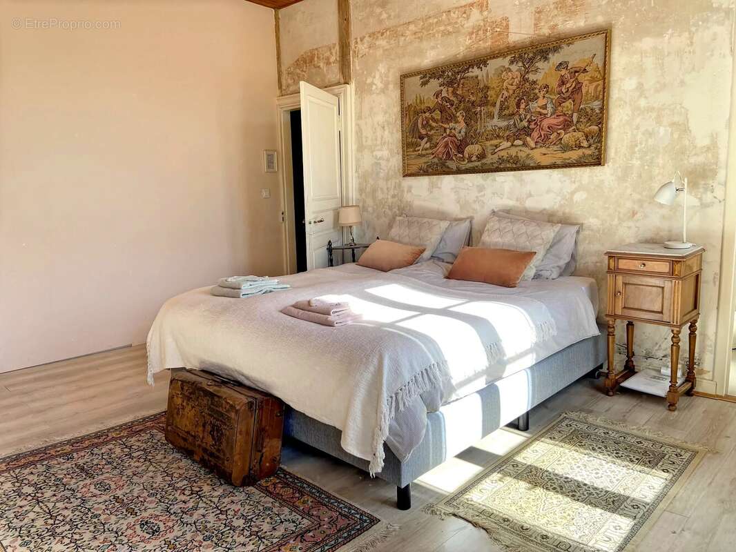 Maison à MONCLAR