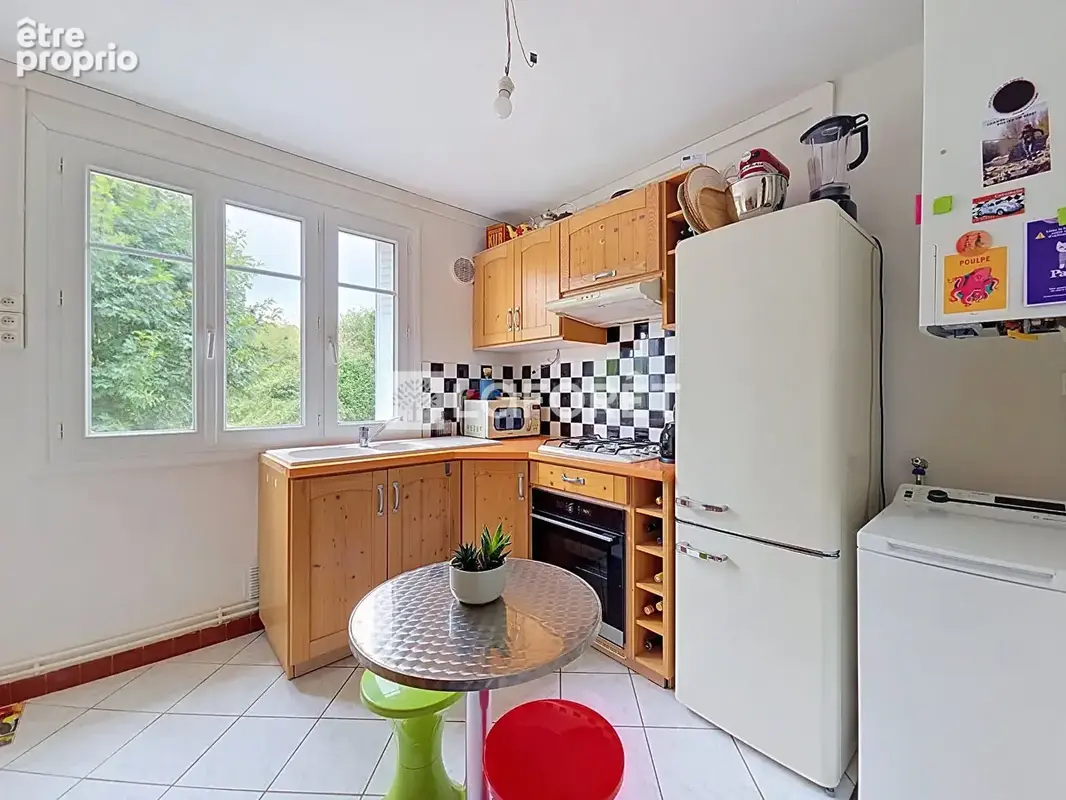 Appartement T3 avec balcon, cave et parking Orthez 3 pièce(s) 54m² - photo 4