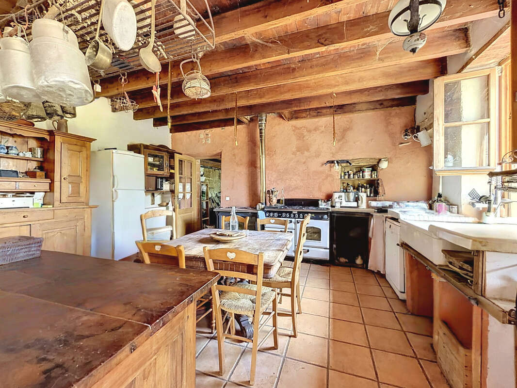 ALBON – Propriété 356 m² sur 2,8 hectares – Chevaux, activité agricole ou projet familial - photo 5