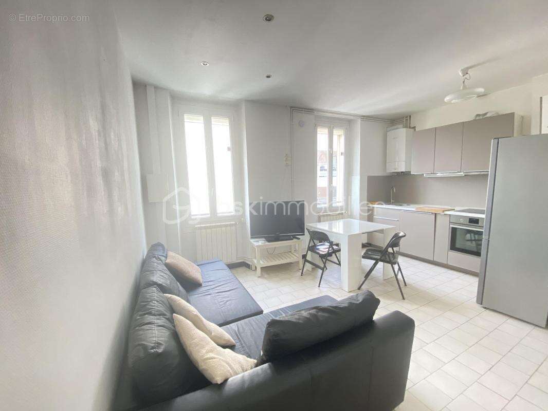 Appartement à MARSEILLE-16E