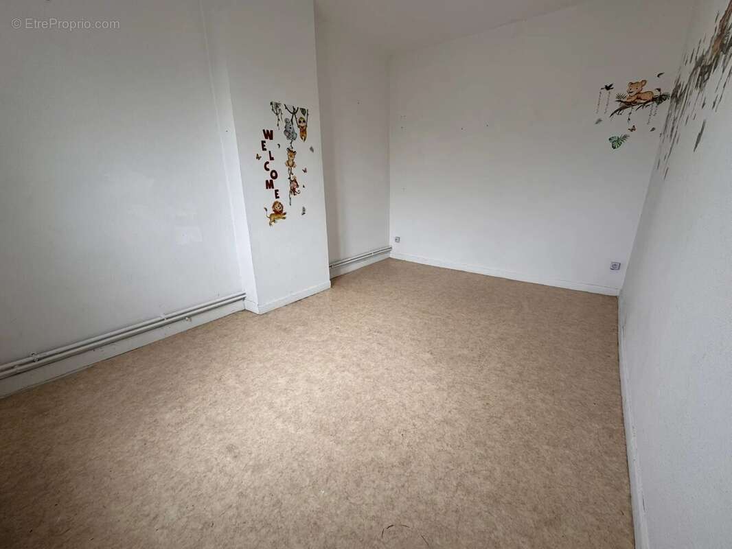 Maison 75 m² à Escaudain  - photo 6