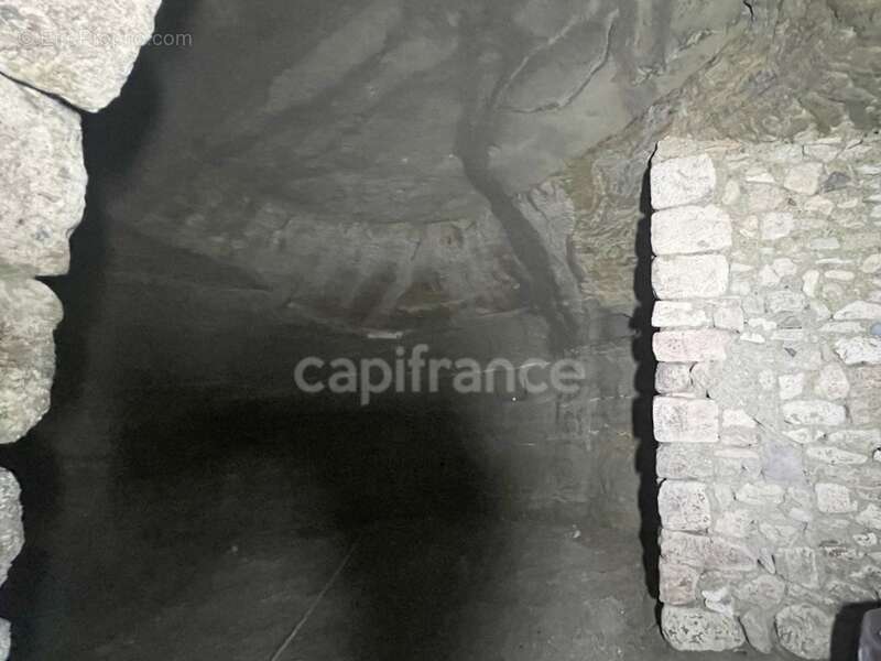 Maison à FORCALQUIER