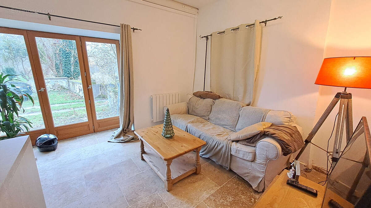 Appartement à SAINT-REMY-LES-CHEVREUSE