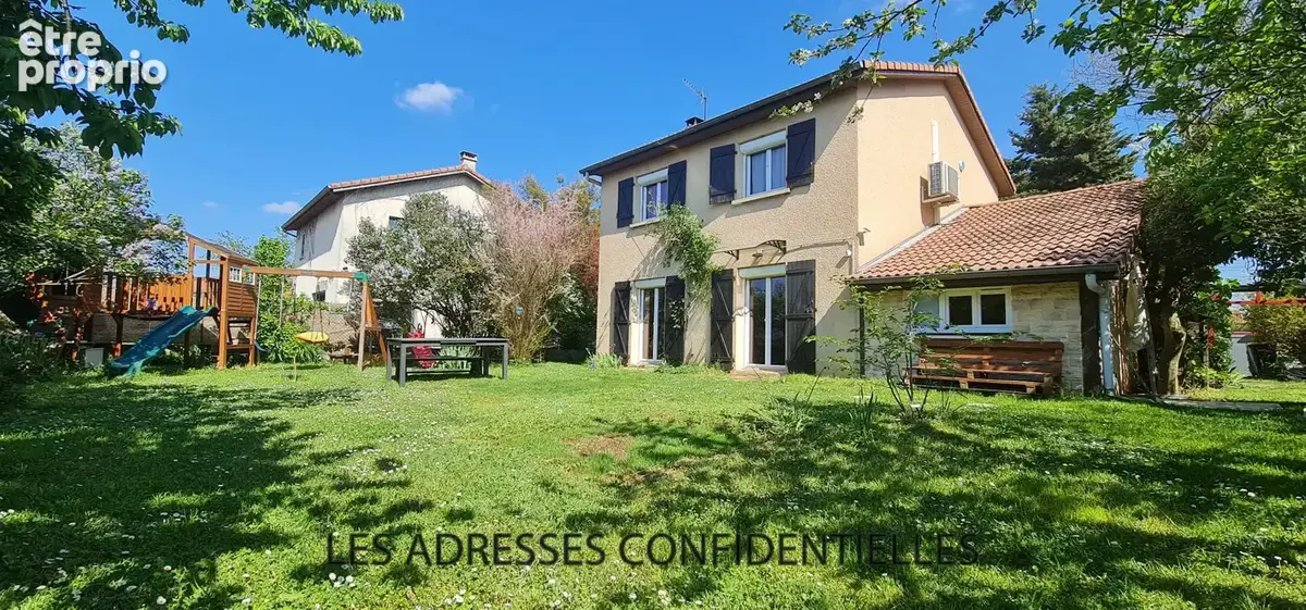 CHASSIEU - Maison familiale 112 m2 - 5 pièces - photo 2
