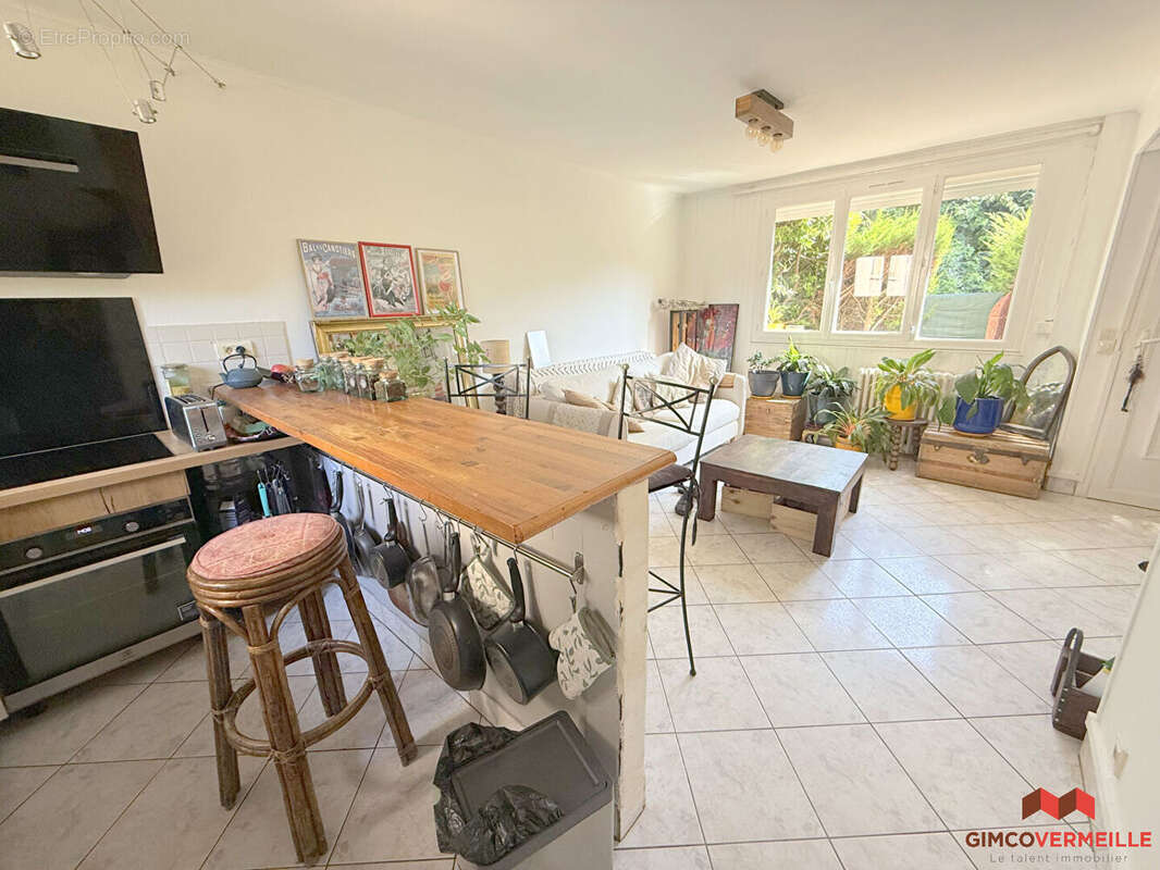 Maison 57 m² à Bougival  - photo 7