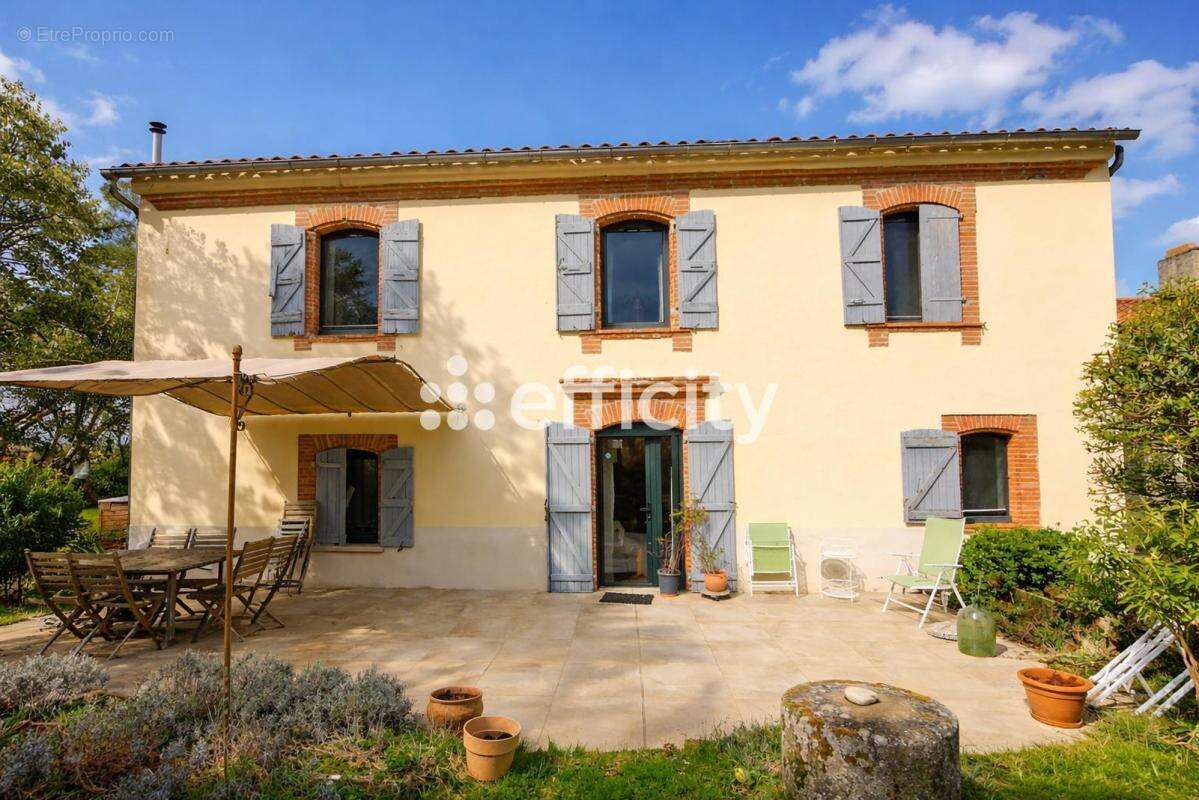 Maison à SAINTE-FOY-D'AIGREFEUILLE