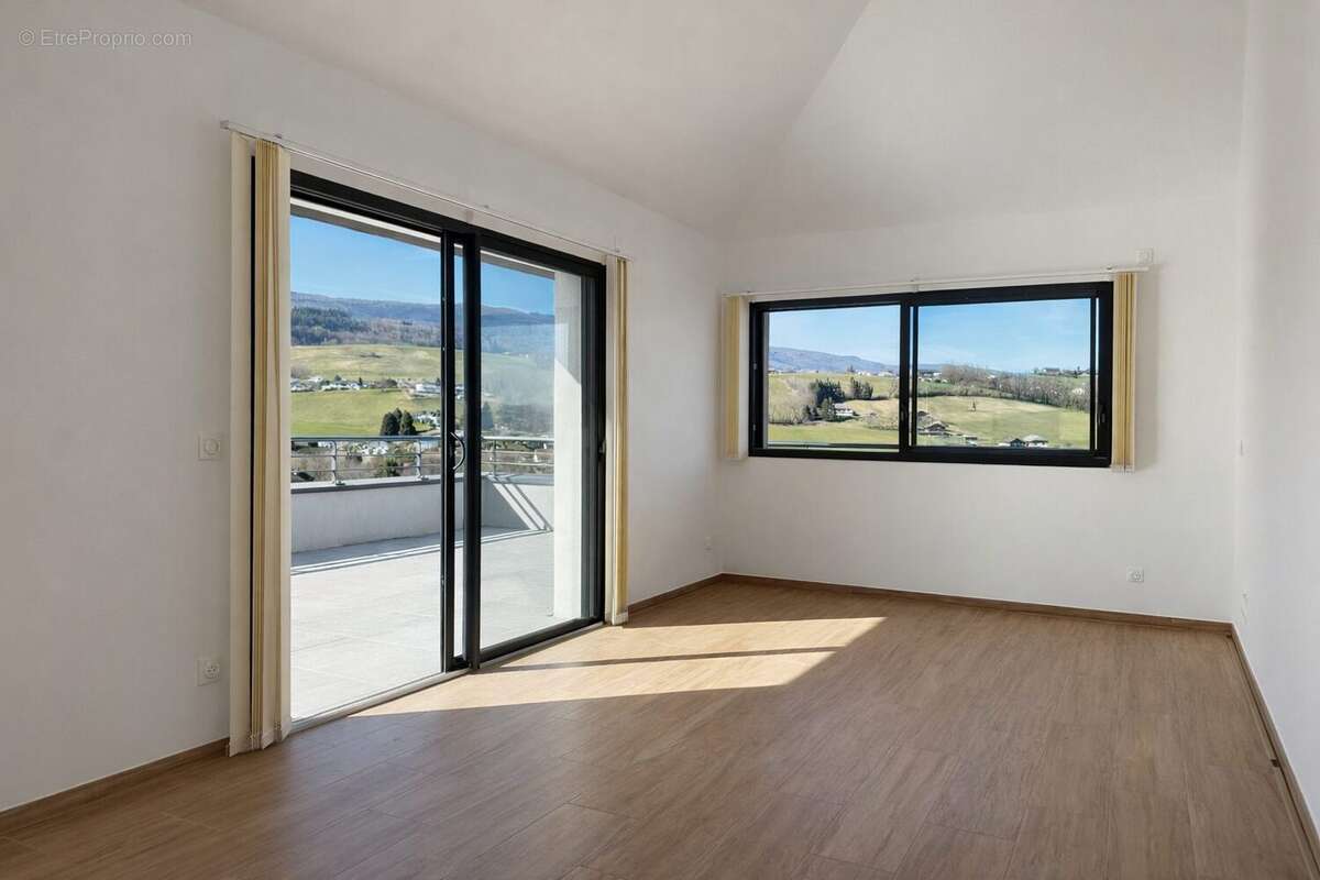 Appartement à RUMILLY