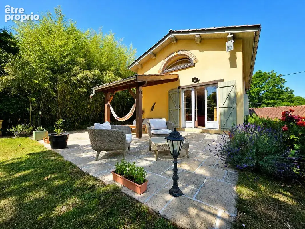 Maison 5 pièces 150 m² à vendre à Vaugneray (69670) - photo 3