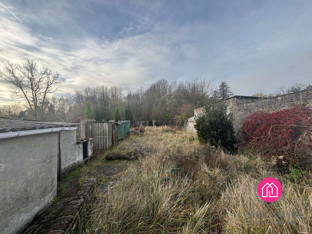 Maison à FRESNES-SUR-ESCAUT