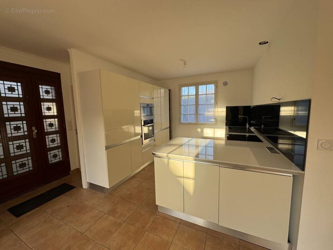 Photo 1 - Maison à MORAINVILLIERS