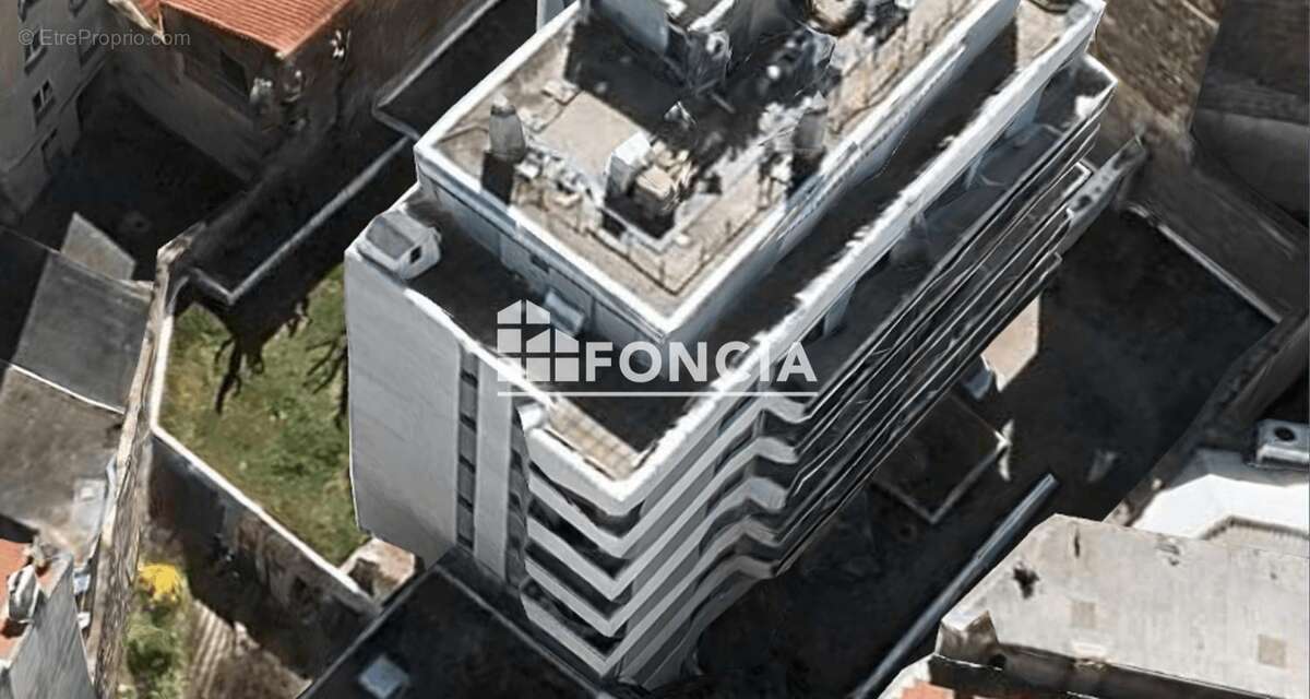 Appartement à SAINT-ETIENNE