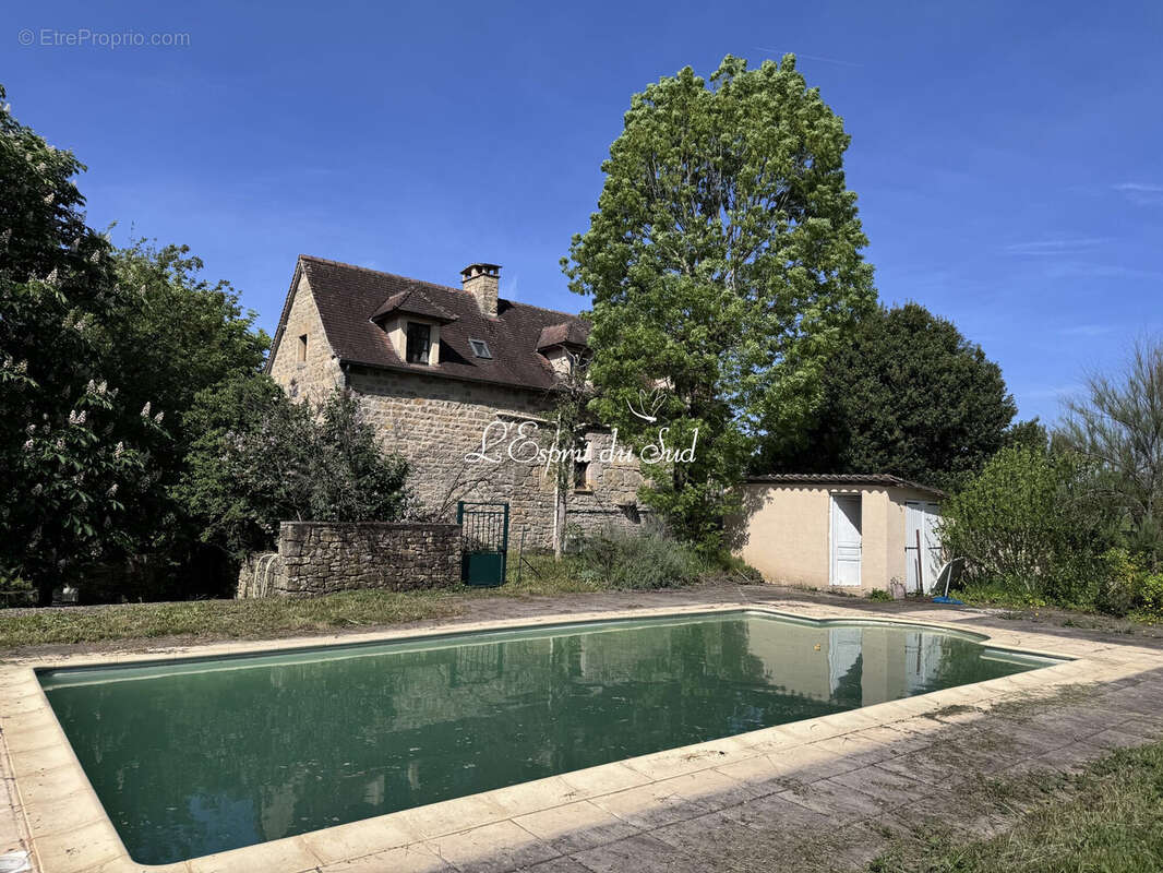 Maison 153 m² à Puylagarde  - photo 4