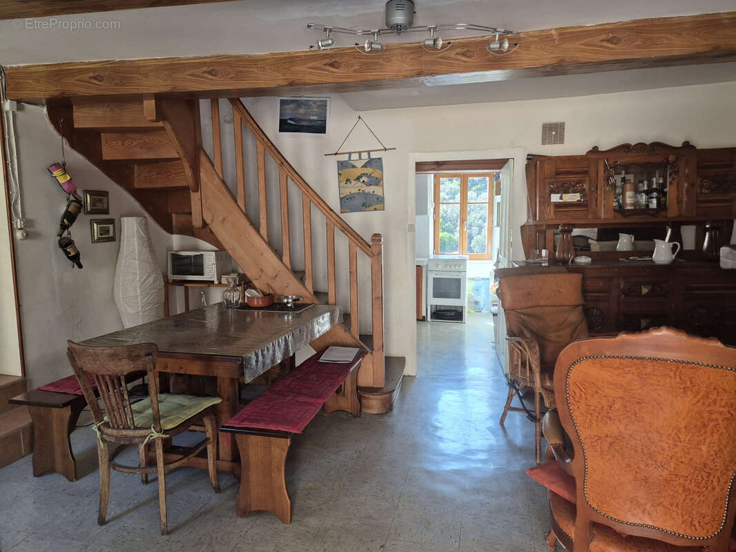 Maison à CABREROLLES